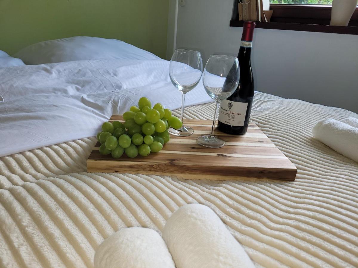 4 Pory Roku Appartement Łomianki Buitenkant foto