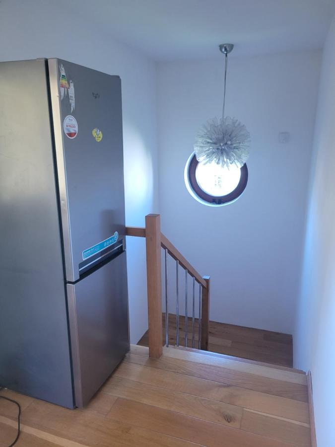 4 Pory Roku Appartement Łomianki Buitenkant foto