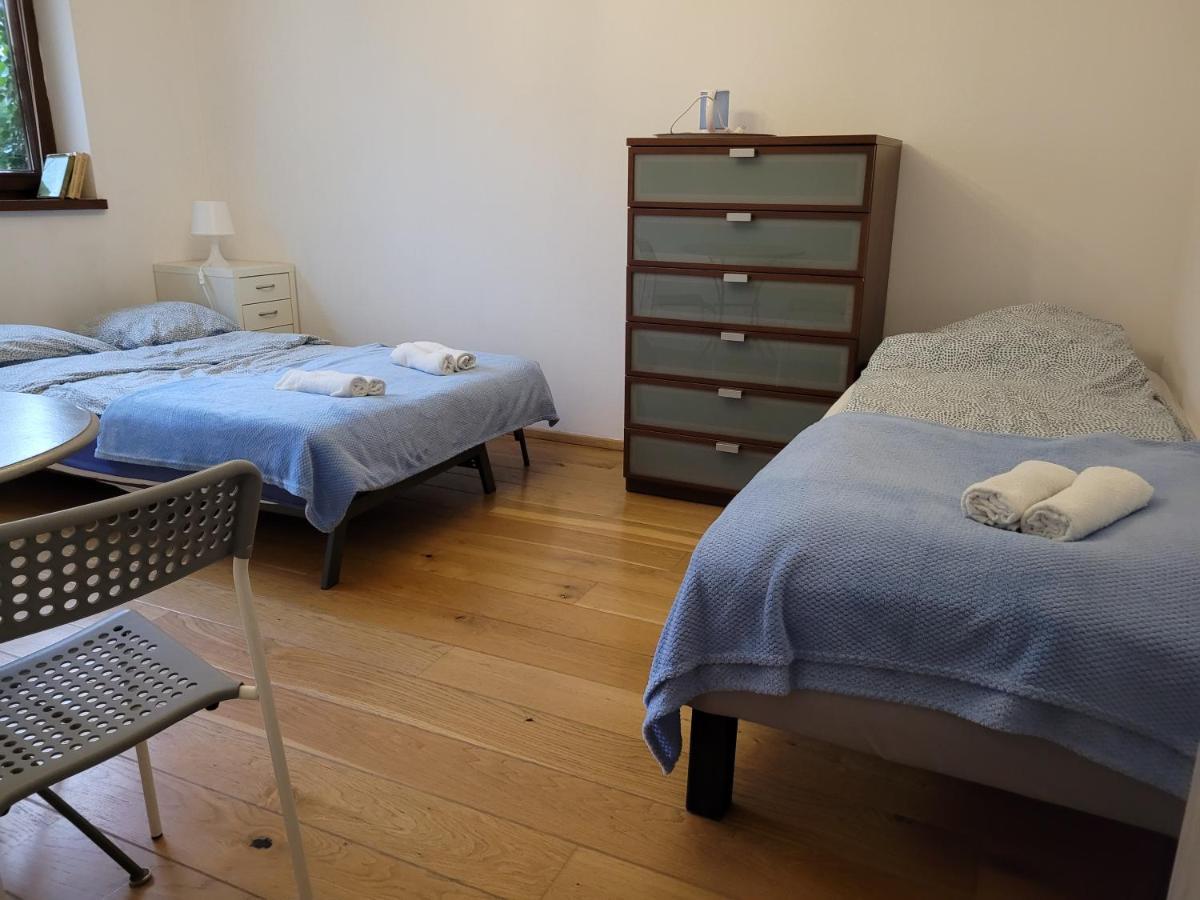 4 Pory Roku Appartement Łomianki Buitenkant foto